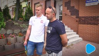 Golus płynie do Tokio