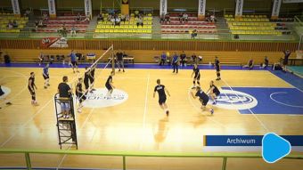 Cerrad Czarni kompletują punkty