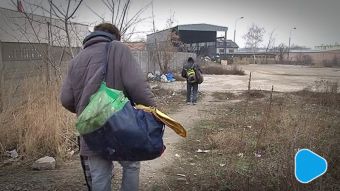 Jak pomagać bezdomnym ?