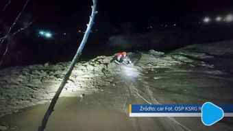 Kobieta utknęła w błocie. Odnaleźli ją strażacy