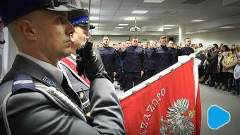 64 nowy policjantów złożyło ślubowanie