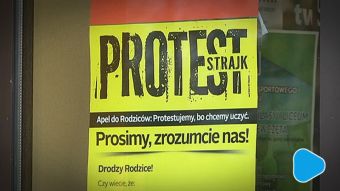 Nauczyciele strajkują. Protest popierają radni KO