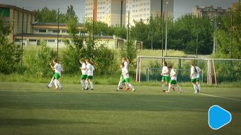 Zamłynie gromi i awansuje