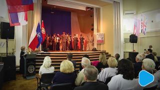 Seniorzy śpiewali pieśni wojenne i patriotyczne