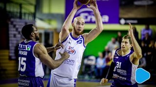 Pojedynek sąsiadów w tabeli