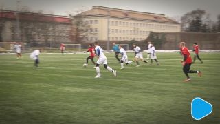 Broń zagra w piątek