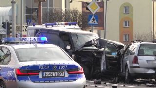 Wypadek 4 aut na ul. Kieleckiej