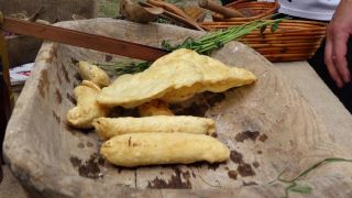 Zupa z pokrzywy i sarmacki smalec