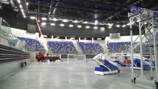 Hala w październiku? Kiedy stadion?