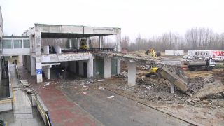 SOR. Wyburzają wiatę i podjazd dla karetek