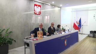 Radni powiatu radomskiego przyjęli budżet na 2022 rok 