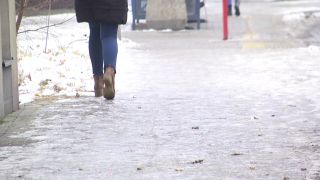 Znów ślisko. Strażnicy dają mandaty