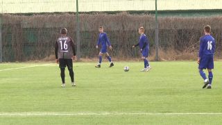 Przegrany sparing Broni