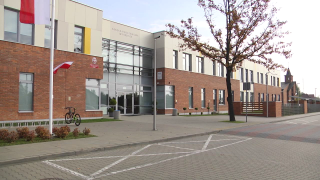 Szkoła w Bielisze zyskała patrona i sztandar