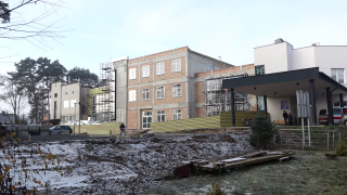 Szpital w Pionkach: II pawilon na finiszu