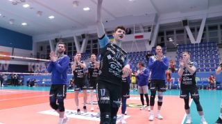 Wygrana Czarnych po 109 dniach!