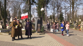 Wielkanocna kwesta na zabytkowym cmentarzu przy ul. Limanowskiego