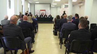 Pieniądze na drogi i małą retencję