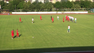 Pilica zagra z autsajderem