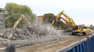 Trwa rozbiórka wiaduktu