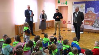Bezpieczne i widoczne przedszkolaki