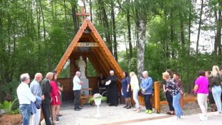 Zabytkowa kapliczka w Zadobrzu odnowiona