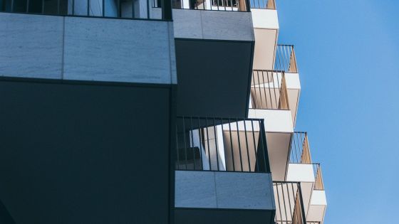 Jak wybrać idealne mieszkanie na rynku pierwotnym w Warszawie: Praktyczny poradnik dla nabywców
