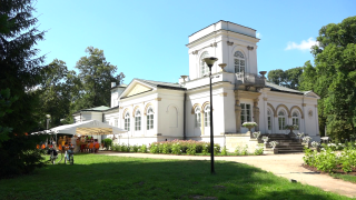 „Orońsko – naturalnie”. Letni piknik rodzinny w Centrum Rzeźby Polskiej.