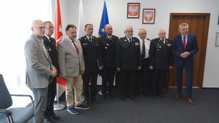 „Strażacy Miesiąca” wyróżnieni przez marszałka