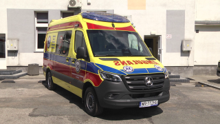 Nowy ambulans w Radomskiej Stacji Pogotowia Ratunkowego