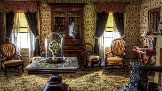 Czym wyróżniają się dobre sklepy z antykami w Warszawie? Oto nasza lista