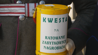 Ponad 28 tysięcy złotych zebrano podczas kwesty na ratowanie zabytkowych nagrobków