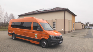 Nowy autobus szkolny i wsparcie dla OSP w gminie Przyłęk