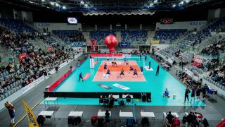 Trzeci triumf Czarnych z rzędu