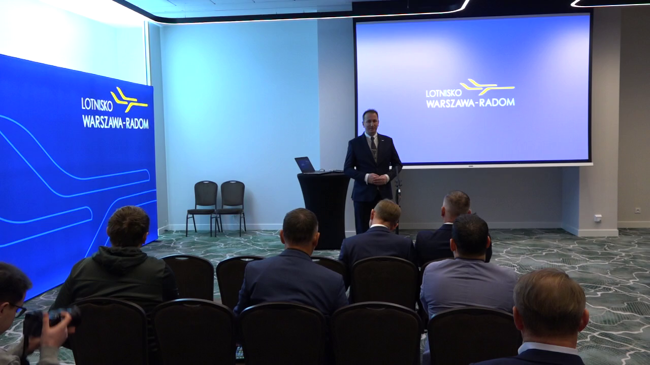 Polskie Porty Lotnicze przedstawiły strategię rozwoju radomskiego lotniska