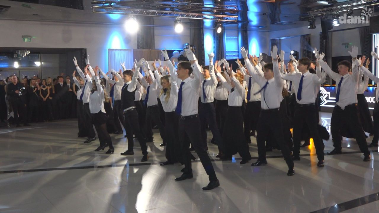 Studniówki 2026: II LO im. Marii Konopnickiej w Radomiu