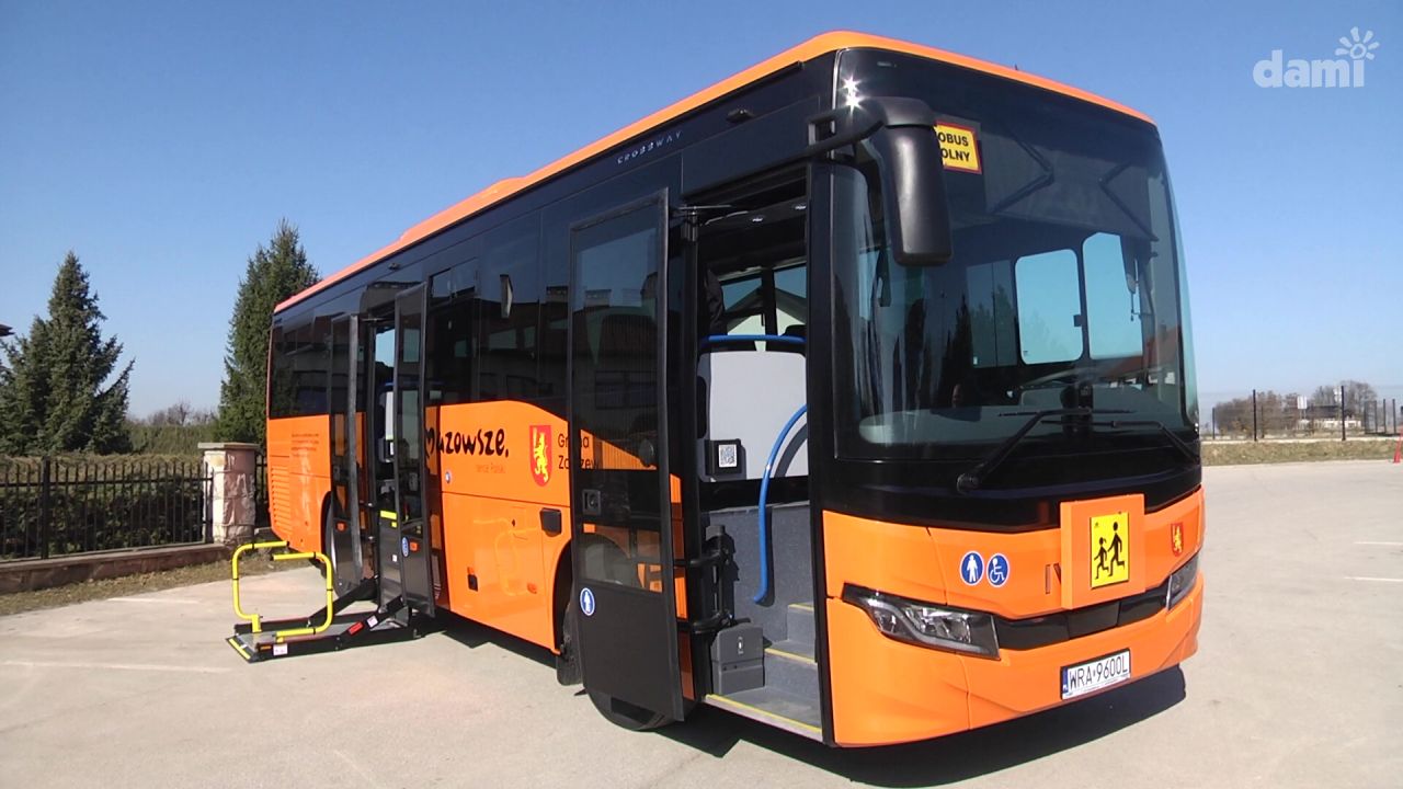 Nowy autobus szkolny dla gminy Zakrzew
