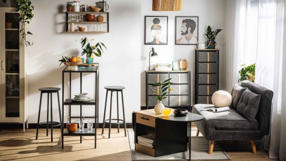 Jak nie zwariować przy meblowaniu pierwszego mieszkania? Lista priorytetów dla singla i pary