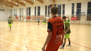 Wygrana Lidera i przegrana Orląt przed derbowym starciem