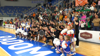 APR wchodzi do elity 