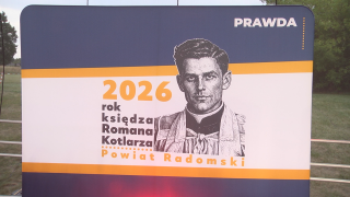Rapujący duchowny i Rodzina Pospieszalskich. Wyjątkowy koncert upamiętnił rocznice śmierci ks. Romana Kotlarza