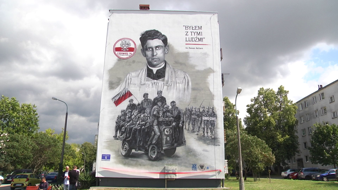 Odsłonięto pierwszy w Radomiu mural poświęcony pamięci księdza Kotlarza