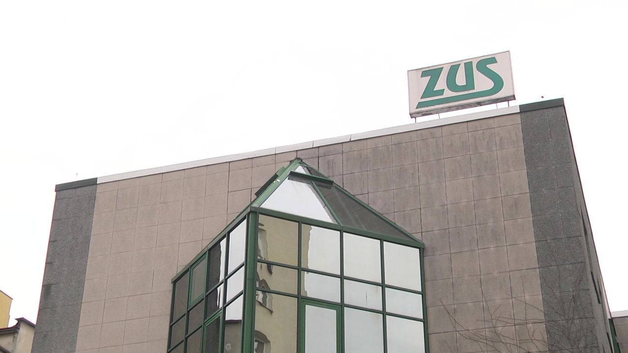 Czternastki ruszają we wrześniu. Seniorzy otrzymają nawet 1978 zł brutto