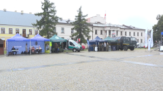 Służby pokazały mieszkańcom, jak reagować w sytuacji zagrożenia
